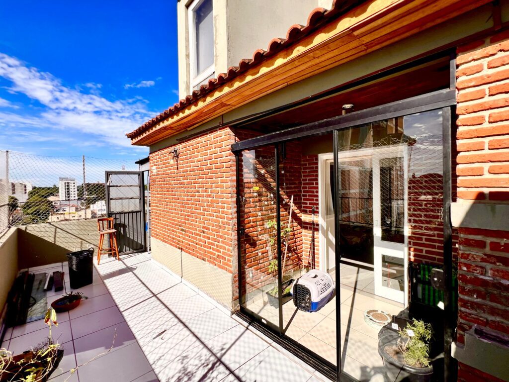 <?php the_title() ;?>